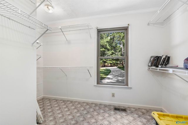 4417 Dogwood Drive SW, Decatur, AL 35603