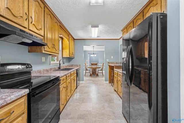 4417 Dogwood Drive SW, Decatur, AL 35603