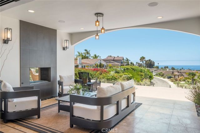 321 Calle Felicidad, San Clemente, CA 92672
