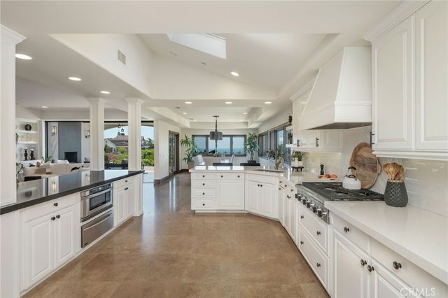 321 Calle Felicidad, San Clemente, CA 92672