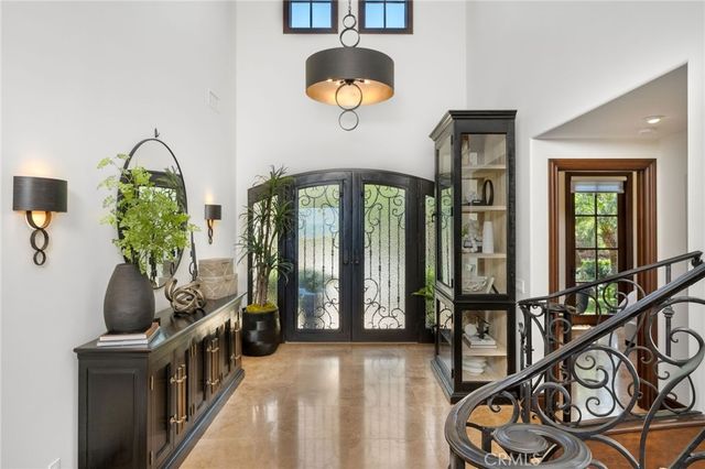 321 Calle Felicidad, San Clemente, CA 92672