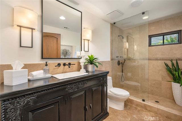 321 Calle Felicidad, San Clemente, CA 92672