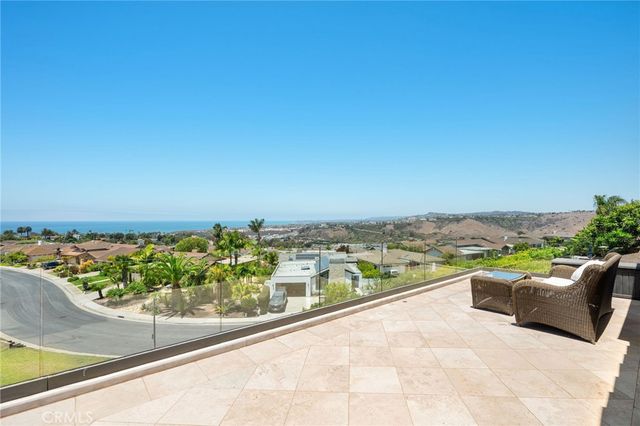 321 Calle Felicidad, San Clemente, CA 92672