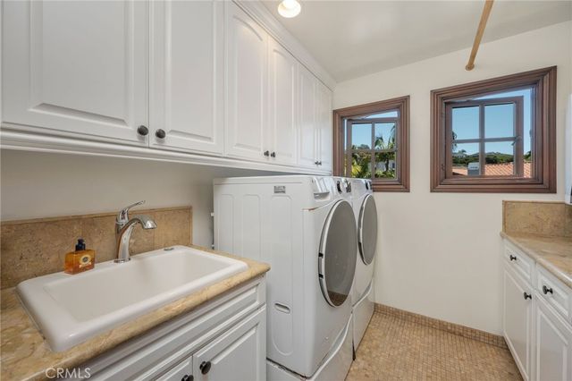 321 Calle Felicidad, San Clemente, CA 92672