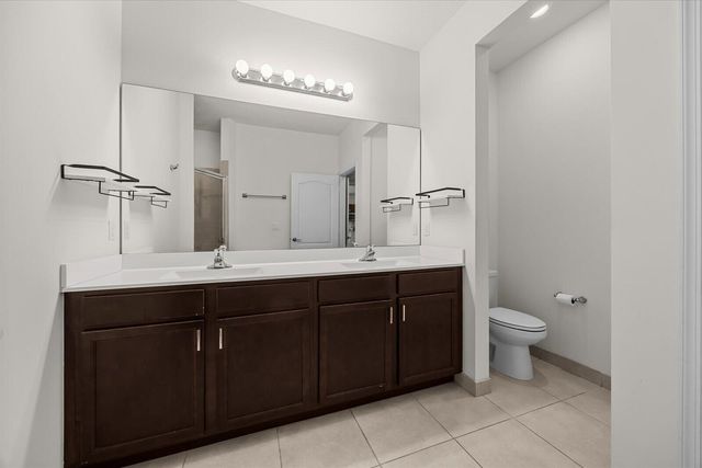 8095 NW Greenbank Circle, Port St. Lucie, FL 34987