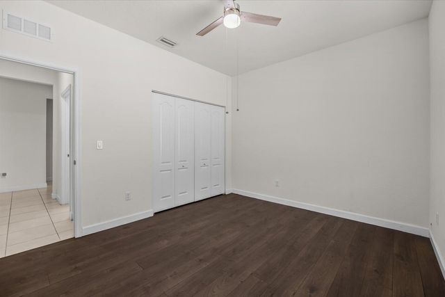8095 NW Greenbank Circle, Port St. Lucie, FL 34987