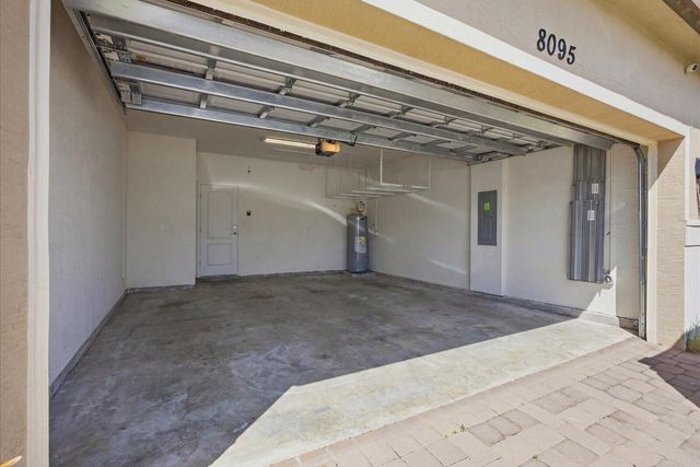 8095 NW Greenbank Circle, Port St. Lucie, FL 34987