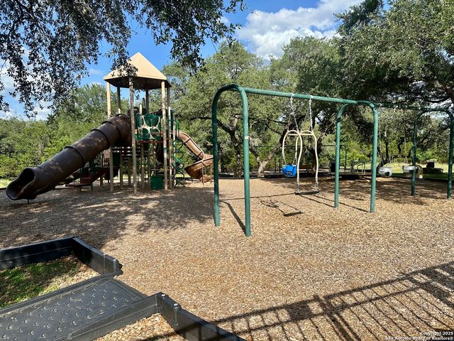 24842 Fairway Springs, San Antonio, TX 78260