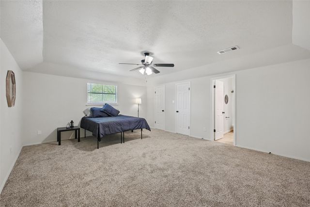 824 Sandpiper Drive, Denton, TX 76205