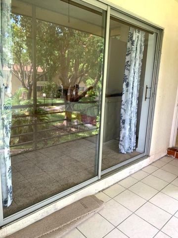 5160 SW 40th Avenue 26D, Dania Beach, FL 33314