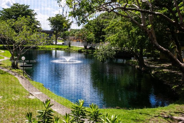 5160 SW 40th Avenue 26D, Dania Beach, FL 33314
