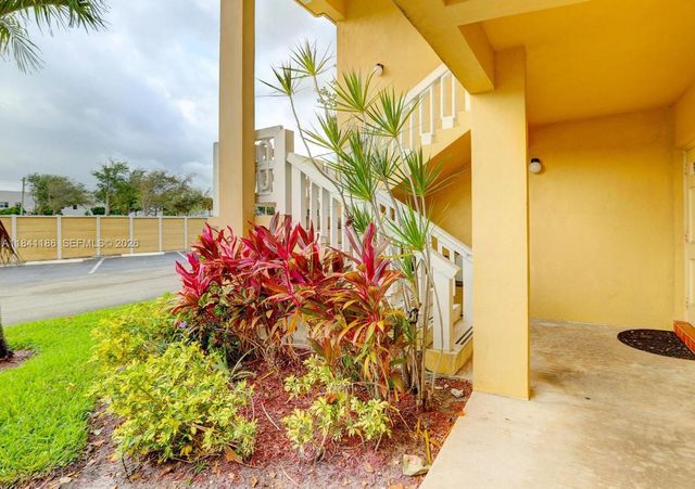 5160 SW 40th Avenue 26D, Dania Beach, FL 33314