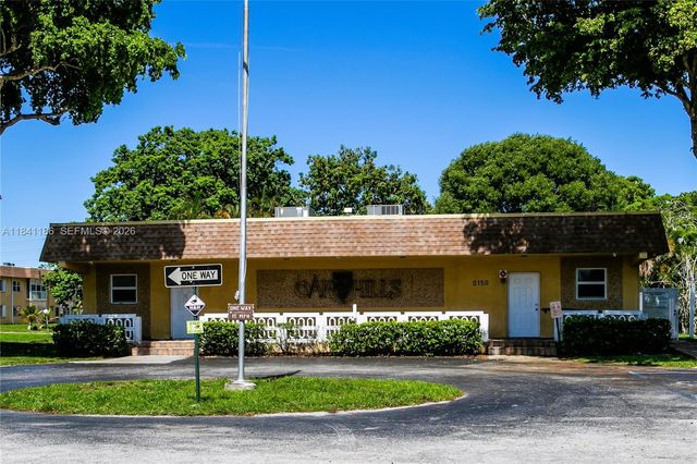 5160 SW 40th Avenue 26D, Dania Beach, FL 33314