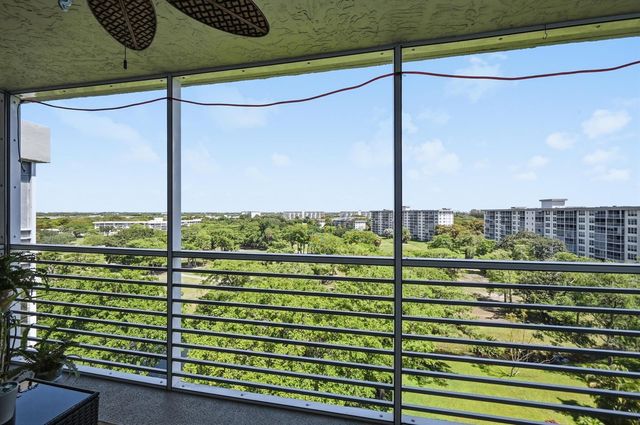 4015 W Palm Aire Drive 1001, Pompano Beach, FL 33069