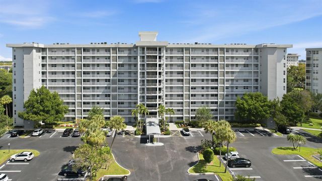 4015 W Palm Aire Drive 1001, Pompano Beach, FL 33069