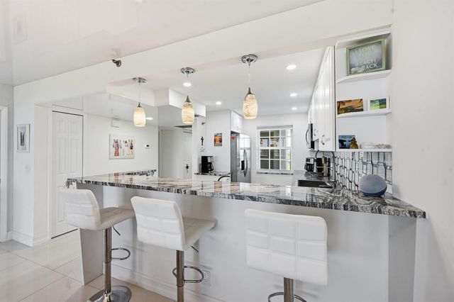 4015 W Palm Aire Drive 1001, Pompano Beach, FL 33069