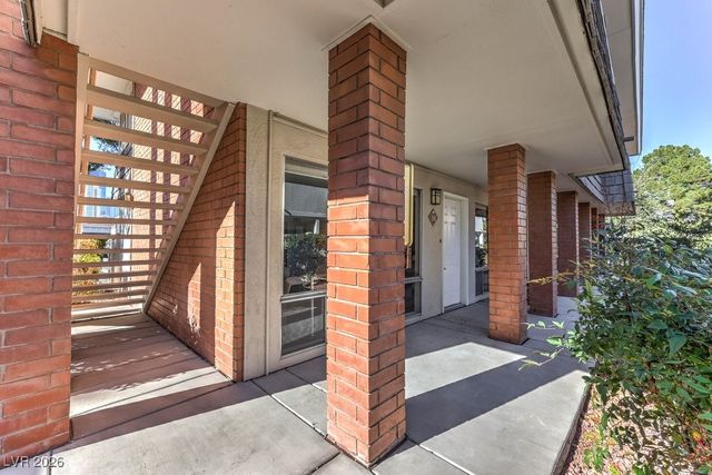 714 Oakmont Avenue 1101, Las Vegas, NV 89109