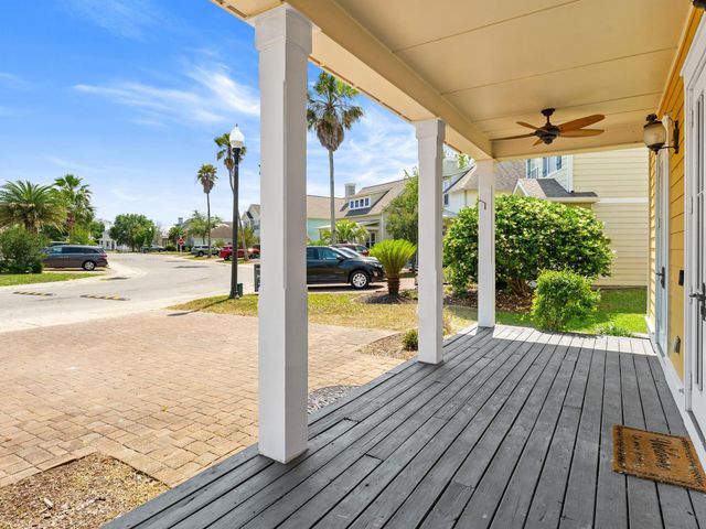 328 Madison Circle, Panama City Beach, FL 32407