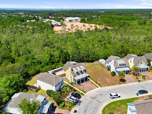 328 Madison Circle, Panama City Beach, FL 32407