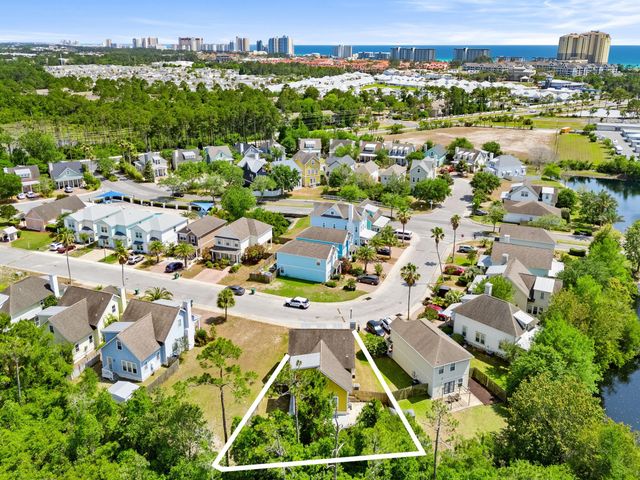 328 Madison Circle, Panama City Beach, FL 32407