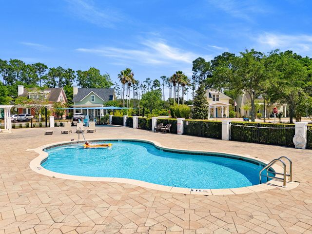 328 Madison Circle, Panama City Beach, FL 32407
