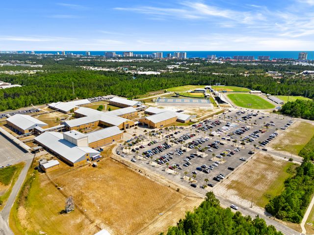 328 Madison Circle, Panama City Beach, FL 32407