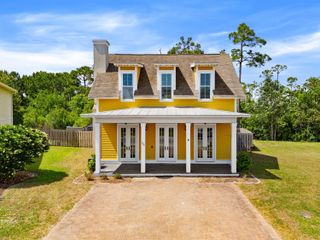 328 Madison Circle, Panama City Beach, FL 32407