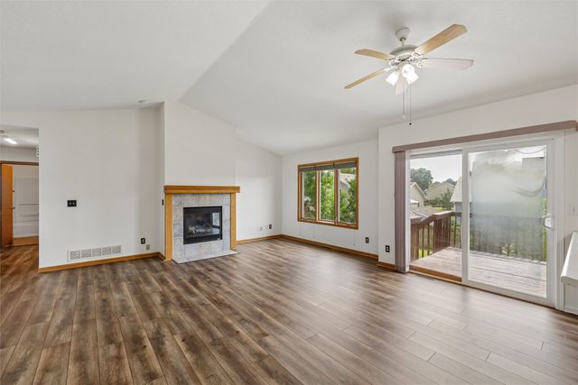 2716 River Ridge Road, Des Moines, IA 50320
