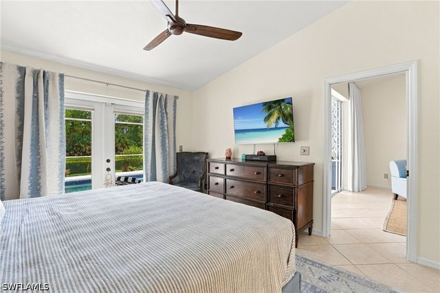 5253 Whitten DR, Naples, FL 34104