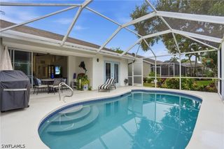 5253 Whitten DR, Naples, FL 34104