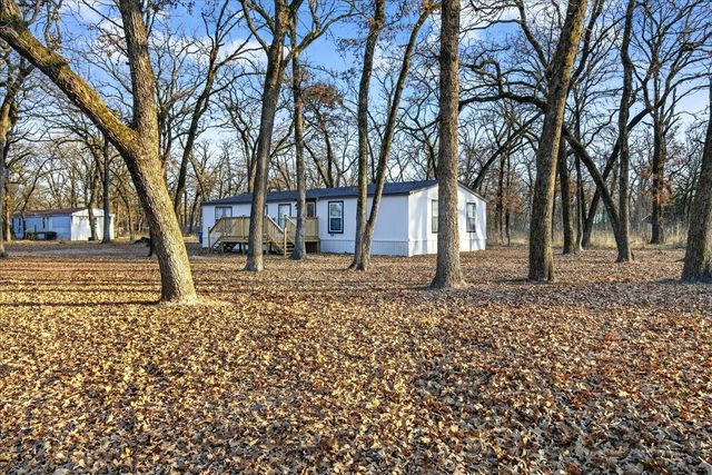 237 Wildflower Drive, Gun Barrel City, TX 75156