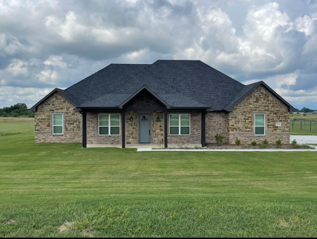1484 Dixie Estates Way, Whitesboro, TX 76273