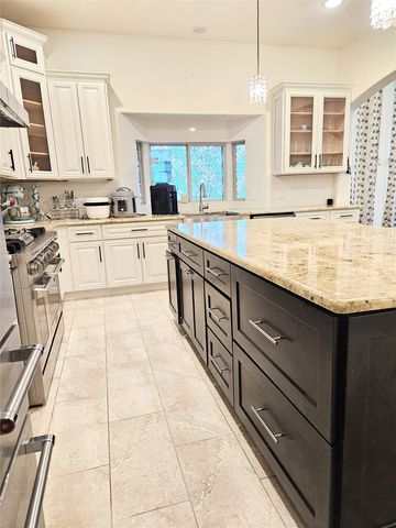 2908 Yaseen Drive, Richardson, TX 75082