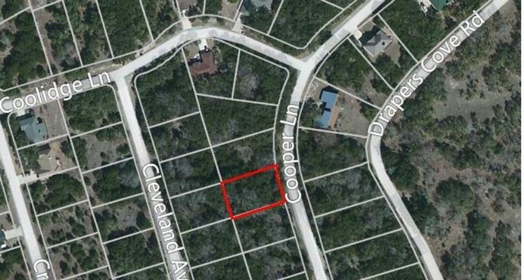 4108 Cooper LN, Lago Vista, TX 78645