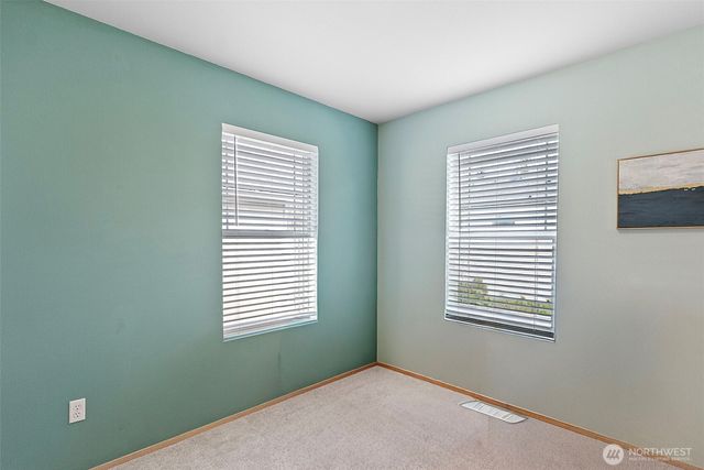 3171 Walker Road, Dupont, WA 98327