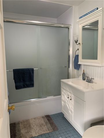 76 London Avenue, Pawtucket, RI 02861