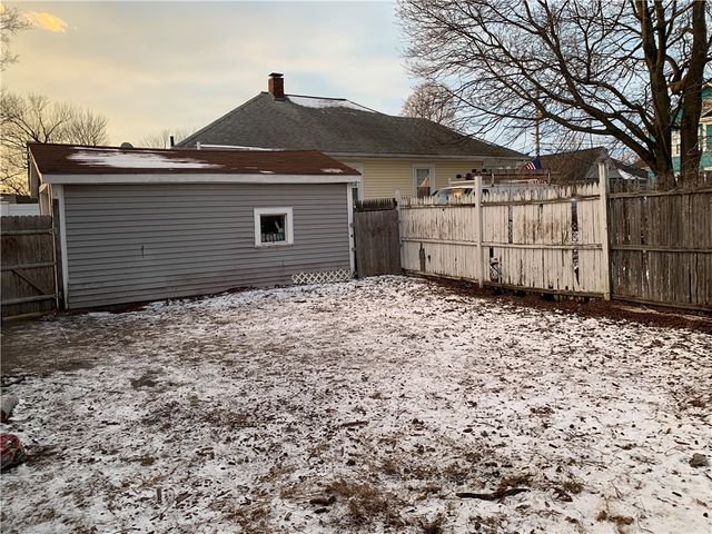 76 London Avenue, Pawtucket, RI 02861