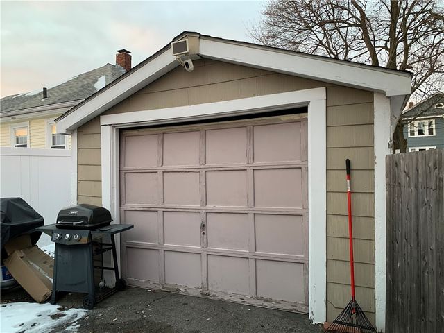 76 London Avenue, Pawtucket, RI 02861