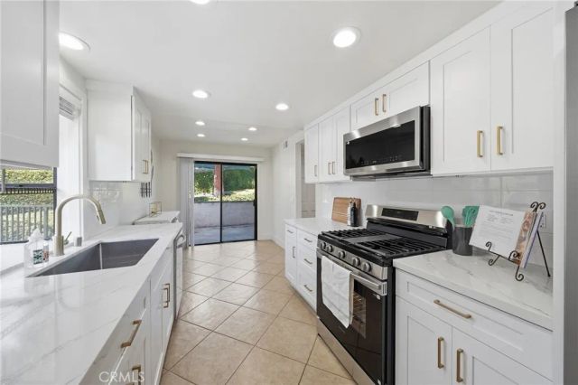 1491 W Lambert, La Habra, CA 90631