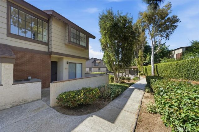 1491 W Lambert, La Habra, CA 90631