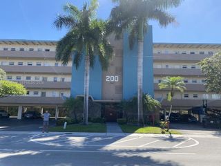 200 NE 14th Ave 419, Hallandale Beach, FL 33009