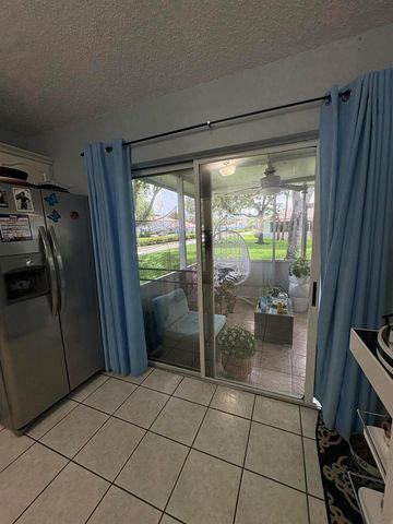 702 NW 208th Terrace, Pembroke Pines, FL 33029