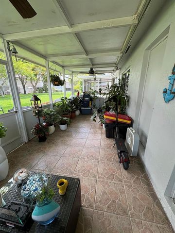 702 NW 208th Terrace, Pembroke Pines, FL 33029