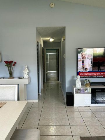 702 NW 208th Terrace, Pembroke Pines, FL 33029