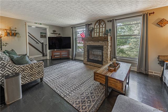 1076 Klein Road, Amherst, NY 14221