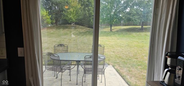 203 Woodside Court, Brownsburg, IN 46112