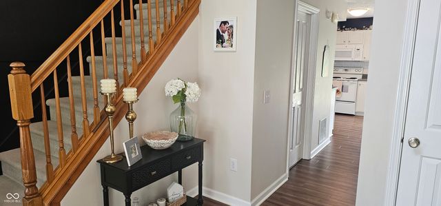 203 Woodside Court, Brownsburg, IN 46112