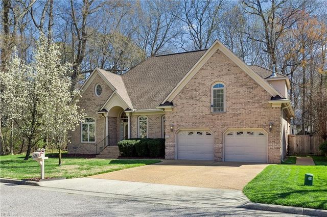 426 Richter LN, Yorktown, VA 23693