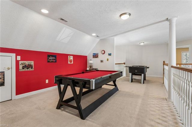 426 Richter LN, Yorktown, VA 23693