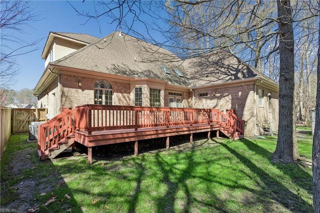 426 Richter LN, Yorktown, VA 23693